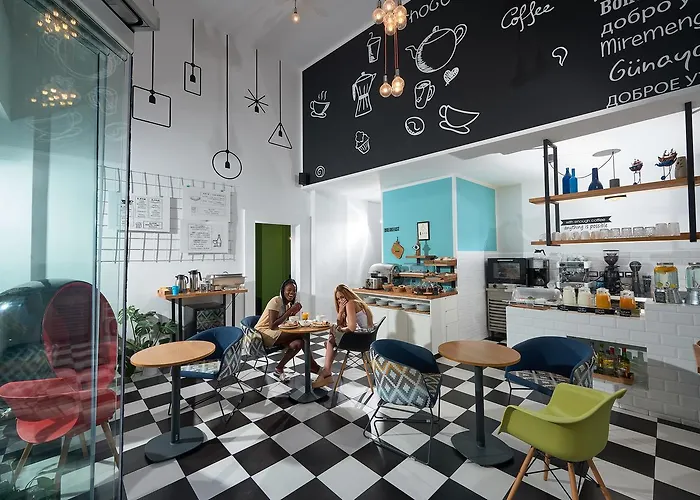 The Blue Bottle Central * سالونيك