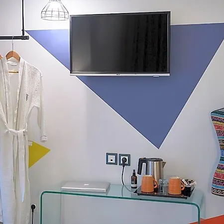 The Blue Bottle Apartament *