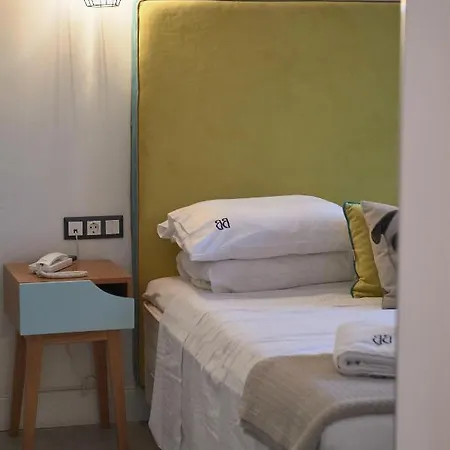 Blue Bottle Boutique 3*