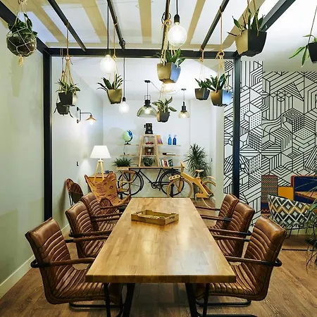 Blue Bottle Boutique Отель 3*