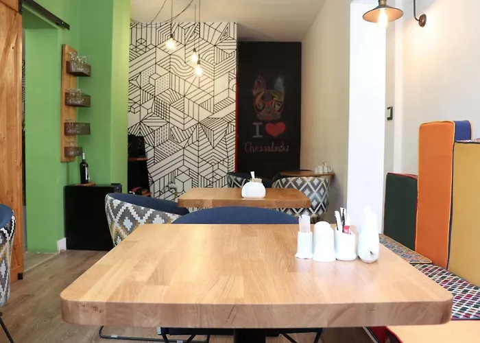 Blue Bottle Boutique Hotel 3*