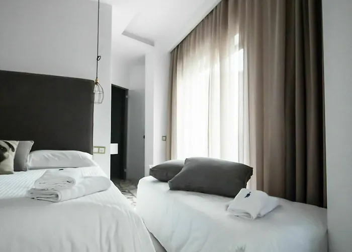 Blue Bottle Boutique Hotel 3*