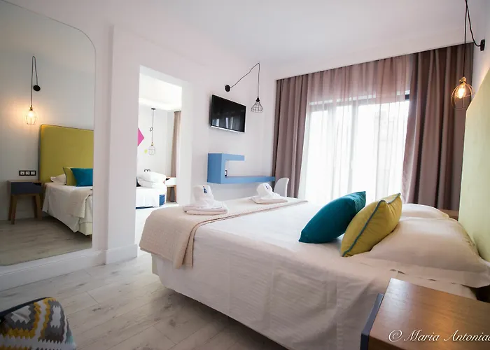 Blue Bottle Boutique 3*