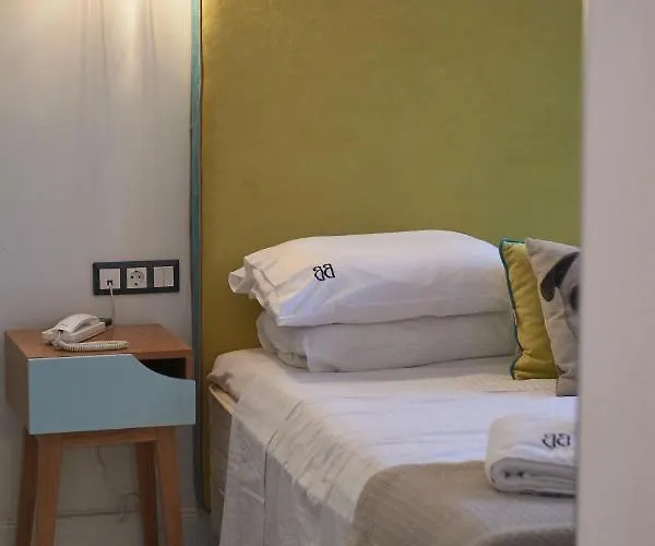 Blue Bottle Boutique 3*