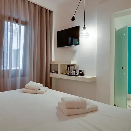 Blue Bottle Boutique 3* 테살로니키