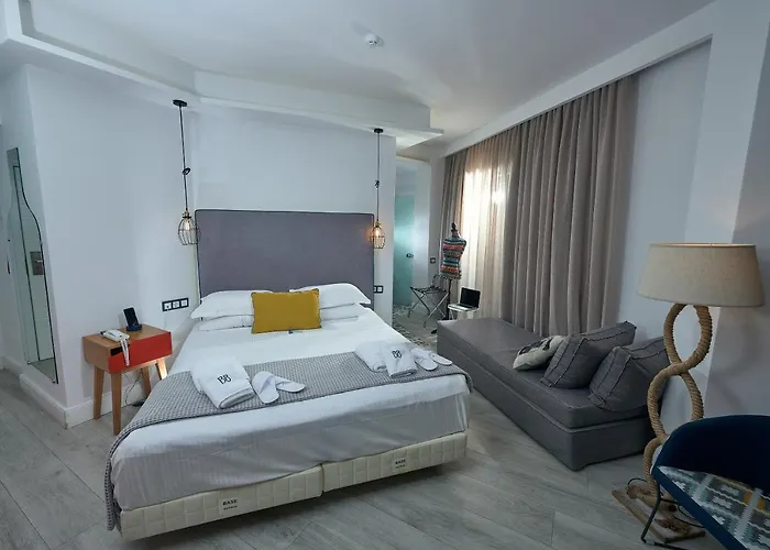 Hotel Blue Bottle Boutique